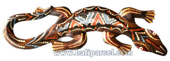 Singel Gecko Dot Art Wall Plaque, Handcarved From Albesia Wood
