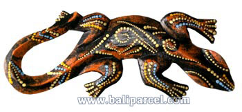 Singel Gecko Dot Art Wall Plaque, Handcarved From Albesia Wood