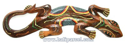 Singel Gecko Dot Art Wall Plaque, Handcarved From Albesia Wood