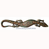 Singel Gecko Dot Art Wall Plaque, Handcarved From Albesia Wood
