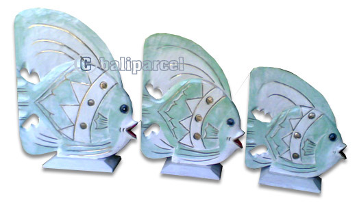 Tropical Fish Set Of 3 With Stand, Handcarved From Albesia Wood