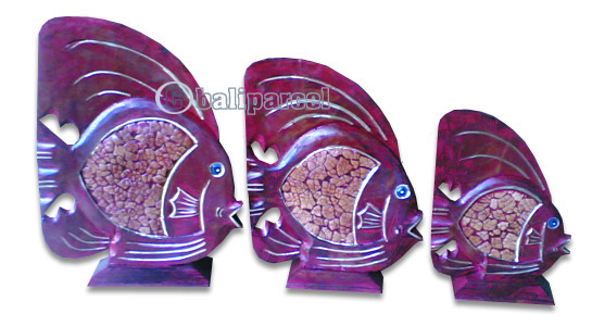 Tropical Fish Set Of 3 With Stand, Handcarved From Albesia Wood
