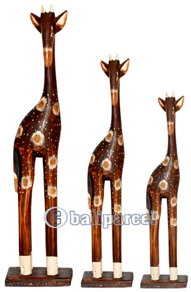 Giraffe Africa, Handmade From Albesia Wood