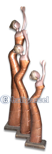 Women Statue Set Of 3, Handmade From Albesia Wood