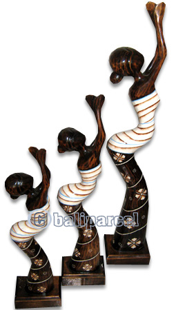 Women Statue Set Of 3, Handmade From Albesia Wood