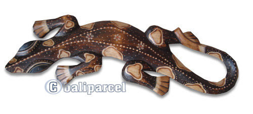 Singel Gecko Wall Plaque, Handcarved From Albesia Wood  