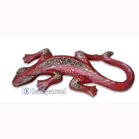 Singel Gecko Wall Plaque, Handcarved From Albesia Wood  