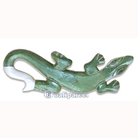 Singel Gecko Wall Plaque With Natural Leave, Handcarved From Albesia Wood  