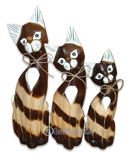 Wooden Cat Set Of 3 With Painted, Hand Carved From Albesia Wood