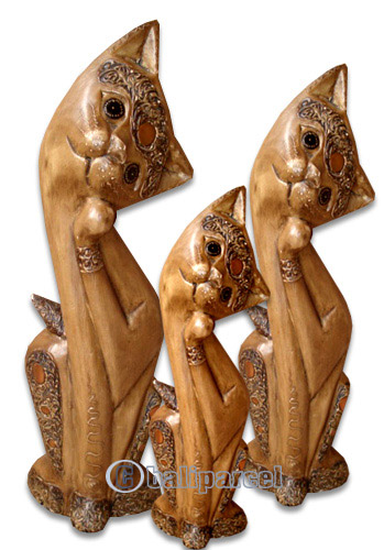 Wooden Cat Set Of 3 With Painted, Hand Carved From Albesia Wood