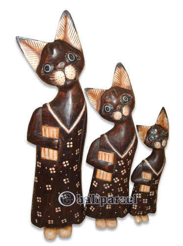 Wooden Cat Set Of 3 With Painted, Hand Carved From Albesia Wood