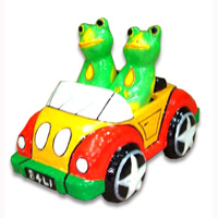 Wooden Miniatur Car With Frog, Handcarved From Albesia Wood