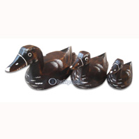 Wooden Duck Set Of 3, Hand Carved From Albesia Wood