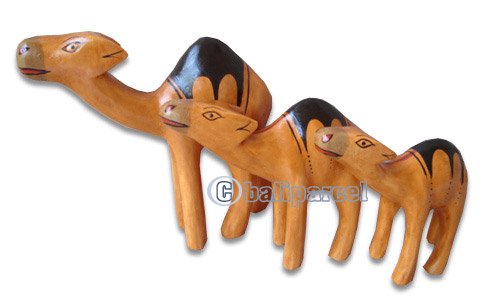 Wooden Camel Set Of 3, Hand Carved From Albesia Wood