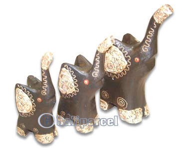Wooden Elephant Set Of 3, Hand Carved From Albesia Wood