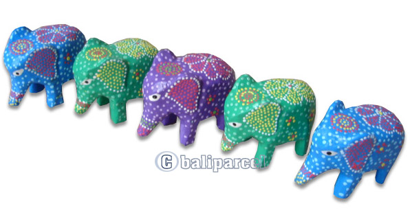 Wooden Elephant Set Of 5, Hand Carved From Albesia Wood