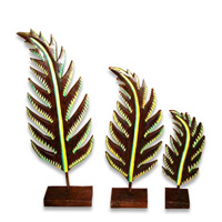 Wooden Stand Medallion Set Of  3, Hand Carved From Albesia Wood