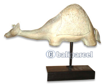 Wooden Stand Giraffe, Hand Carved From Albesia Wood