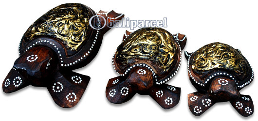 Wooden Turtle Ashtray Set Of 3, Hand Carved From Albesia Wood