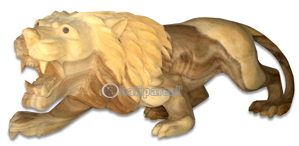 Wooden King Lion, Hand Carved From Suar Wood