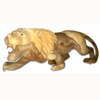 Wooden King Lion, Hand Carved From Suar Wood