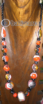 Necklace Wooden With Glass Beads