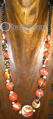Necklace Wooden With Glass Beads