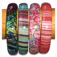Bangel Resin Inlaid With Batik Colour