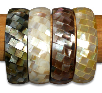 Bangel Resin Inlaid With Shell