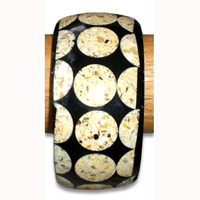 Bangle Resin Inlaid With Shell
