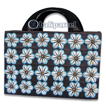 Shell And Beads Bag