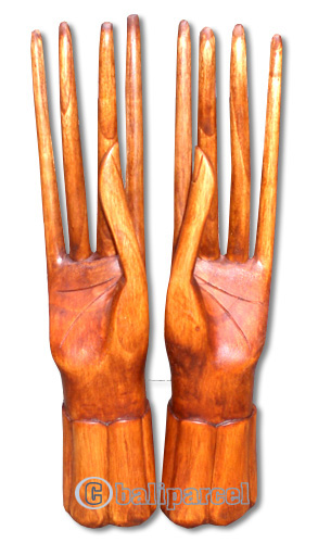 Wooden Ring Display Set Of 2, Handmade From Hibiscus Wood