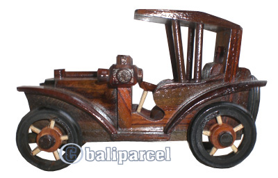 Wooden Miniatur Car, From Sono Wood