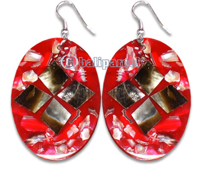 Earring From Resin With Shell