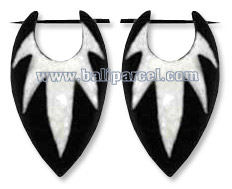Horn Stick Earring