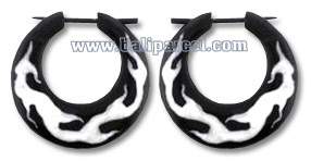 Horn Stick Earring