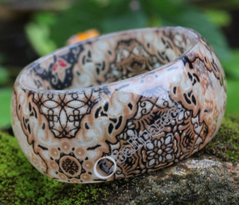 Bangle, Made From Resin With Batik