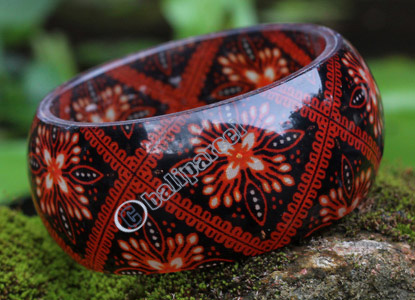Bangle, Made From Resin With Batik