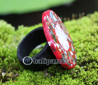 Ring, Made From Resin With Shell