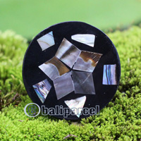 Ring, Made From Resin With Shell