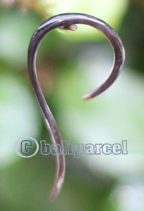 Pair Of Organic Body Piercing, Handmade With Horn
