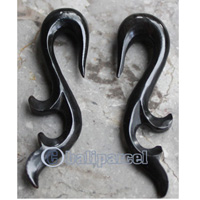 Pair Of Organic Body Piercing, Handmade With Horn