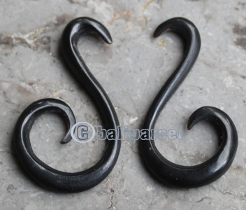 Pair Of Organic Body Piercing, Handmade With Horn