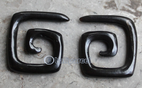 Pair Of Organic Body Piercing, Handmade With Horn