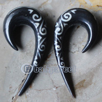 Pair Of Organic Body Piercing, Handmade With Horn
