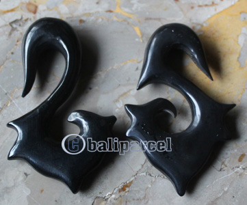 Pair Of Organic Body Piercing, Handmade With Horn
