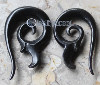 Pair Of Organic Body Piercing, Handmade With Horn