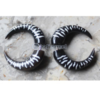 Pair Of Organic Body Piercing, Handmade With Horn