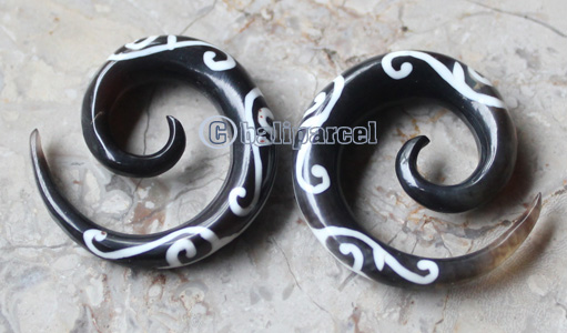 Pair Of Organic Body Piercing, Handmade With Horn