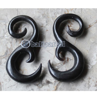 Pair Of Organic Body Piercing, Handmade With Horn